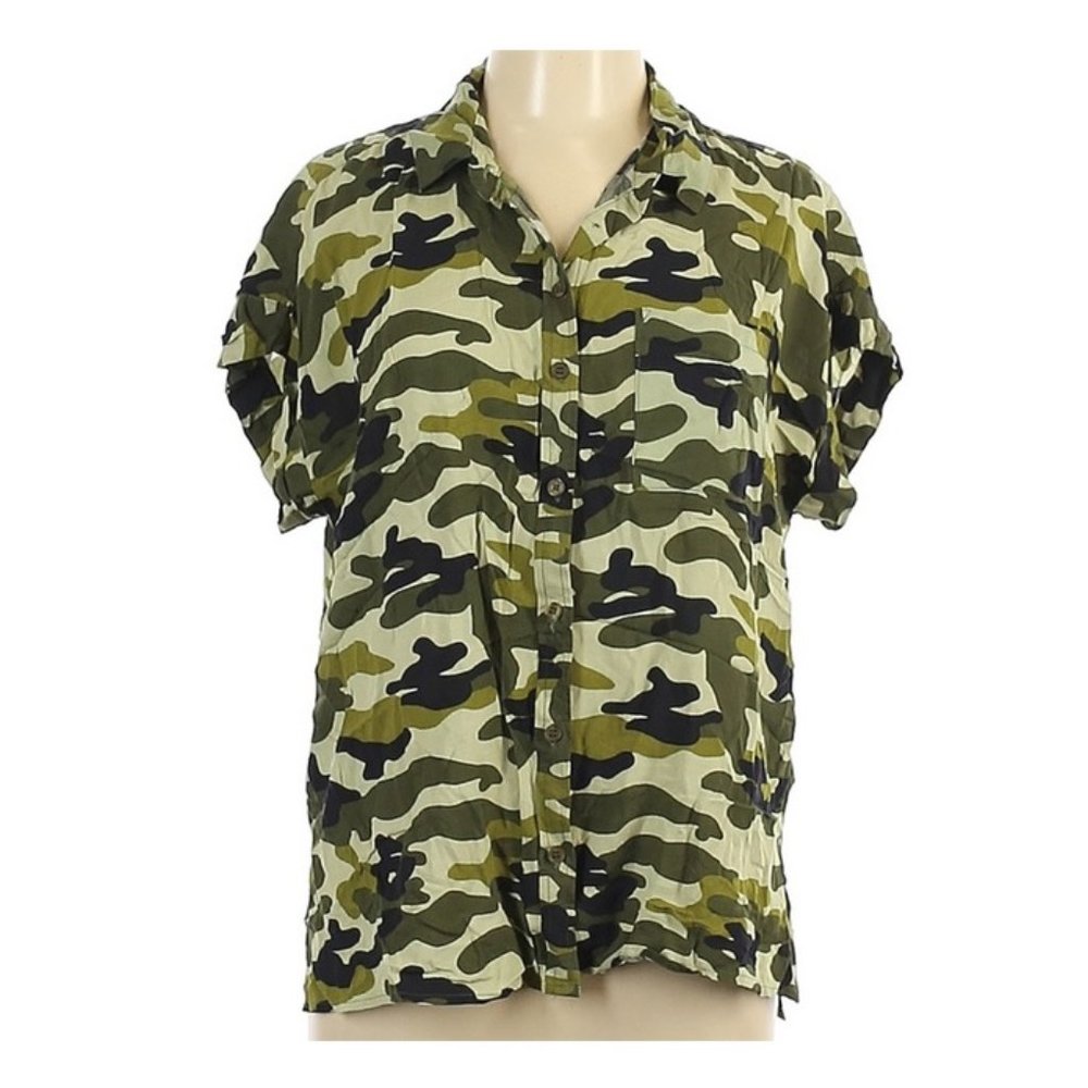 Velvet Heart Short Sleeve Blouse
